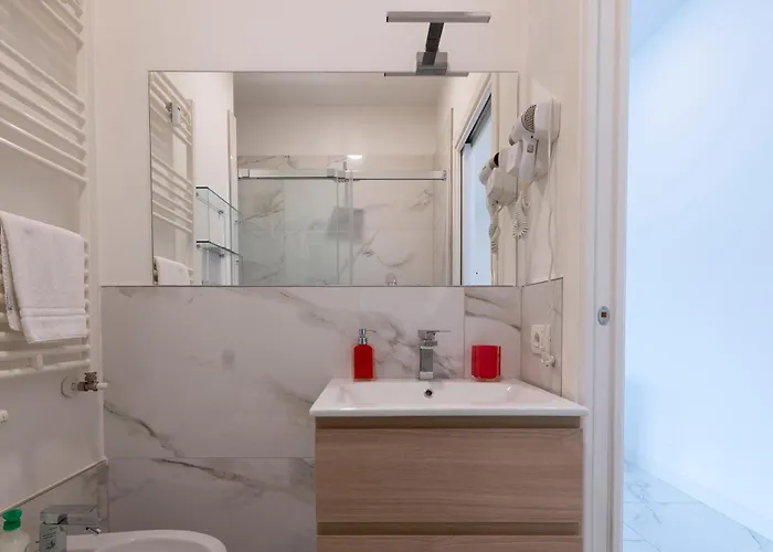 Guesthost - Lovely X4 In Apartamento Rímini